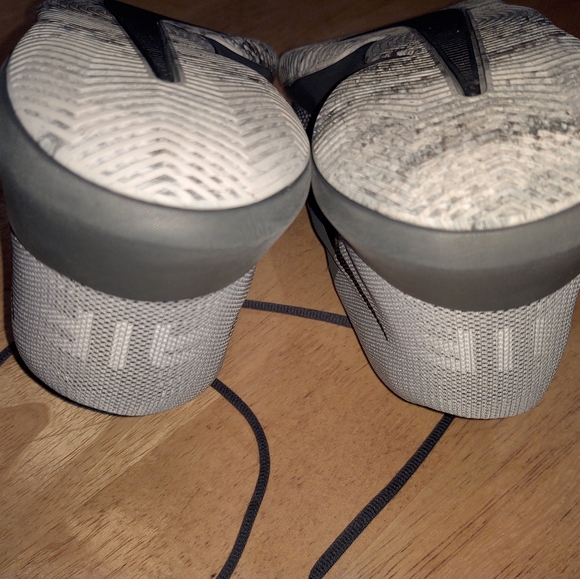 Nike Air Precision - Picture 16 of 16